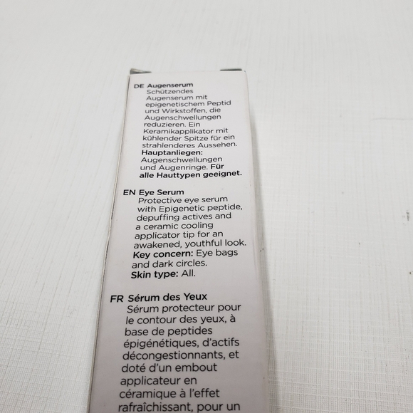 QMS Medicosmetics  Epigen Depuff Pollution Shield Eye Serum - Picture 4 of 8